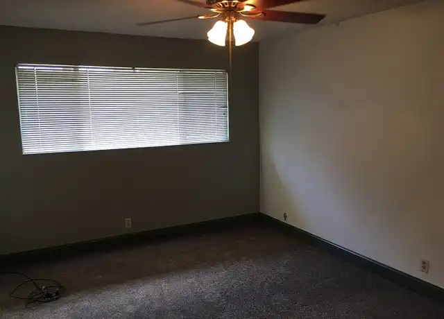 Property at 332 Ramona Way, Tracy, CA, 95376, 3 beds, 2 baths, [object Object]
