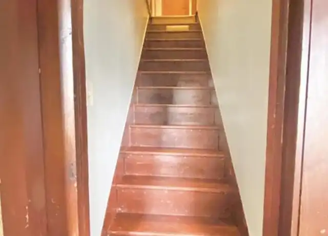 Property at 33 N Pleasant St, Fredericktown, OH, 43019, 3 beds, 2 baths, [object Object]