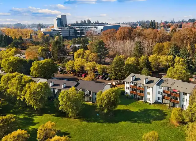 Property at West on Murray Apartments - 14095 SW Walker Rd, Beaverton, OR, 97005, 1-2 bed, 1 bath, [object Object]