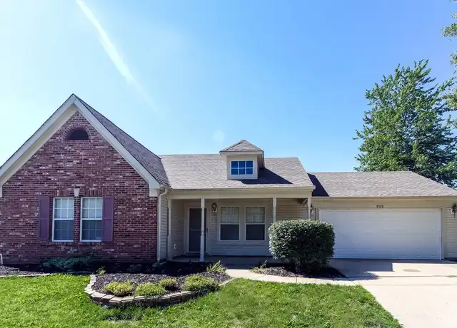 Property at 8528 Pioneer Trl, Fishers, IN, 46038, 4 beds, 2 baths, [object Object]