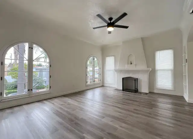 Property at 3325 2nd St Unit 03, Long Beach, CA, 90803, 1 bed, 1 bath, [object Object]