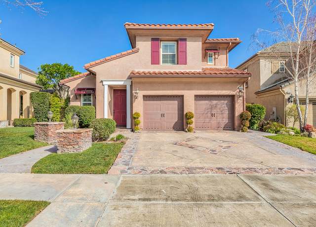 Photo of 26850 Peppertree Dr, Valencia, CA 91381