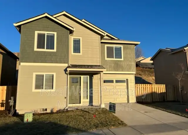 Property at 675 NE Brookstone Dr, Prineville, OR, 97754, 3 beds, 2.5 baths, [object Object]