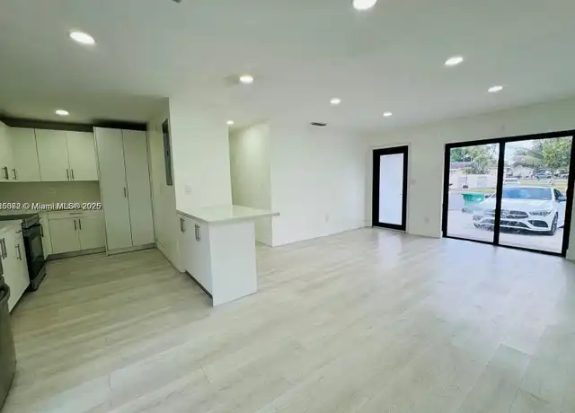 Property at 2983 NW 191st Ter, Miami Gardens, FL, 33056, 3 beds, 1 bath, [object Object]