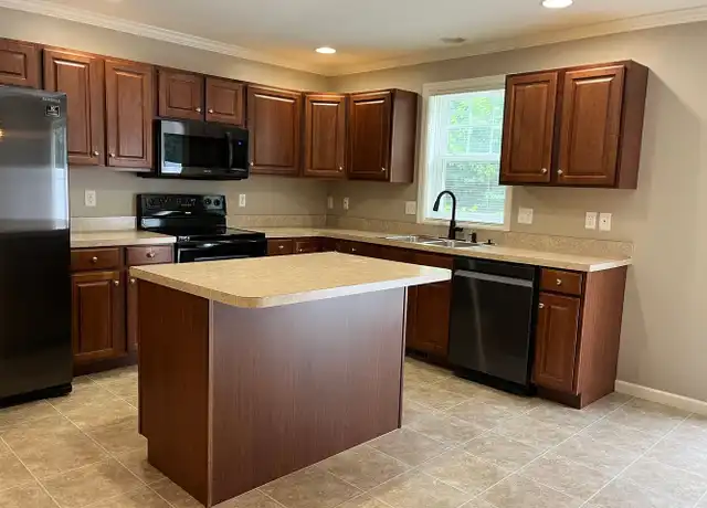 Property at 230 Millstone Dr, Mountville, PA, 17554, 3 beds, 2.5 baths, [object Object]