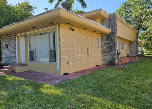 Property at 1560 NE 111th St Unit 2, Miami, FL, 33161, 2 beds, 2 baths, [object Object]