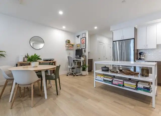 Property at 1950 Washington St Unit 3D, Boston, MA, 02118, 2 beds, 2 baths, [object Object]