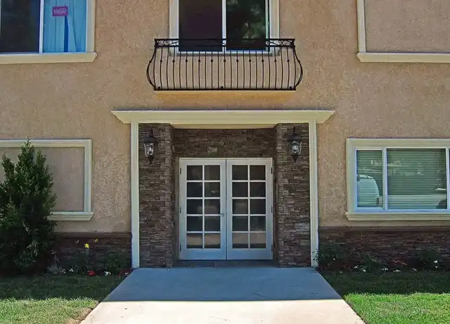 Property at 17330 Chatsworth St, Granada Hills, CA, 91344, 2 beds, 2 baths, [object Object]