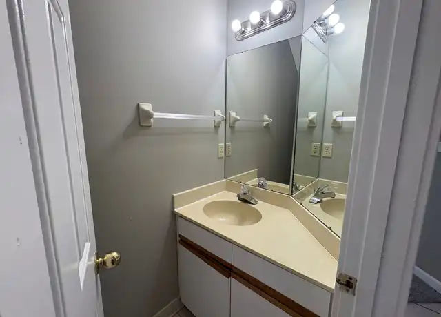 Property at 6805 Marthas Pt, Memphis, TN, 38141, 3 beds, 2.5 baths, [object Object]