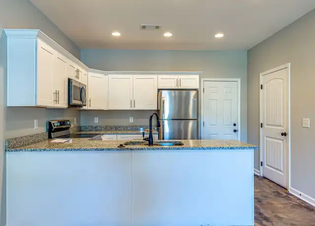 Property at 1410 Bluebird Rd Unit B, Lebanon, TN, 37087, 3 beds, 1.5 baths, [object Object]