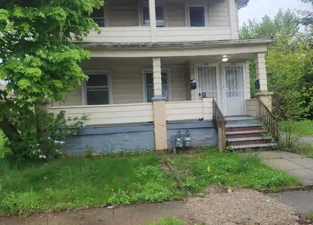 Property at 934 Alhambra Rd Unit 1, Cleveland, OH, 44110, 2 beds, 1 bath, [object Object]