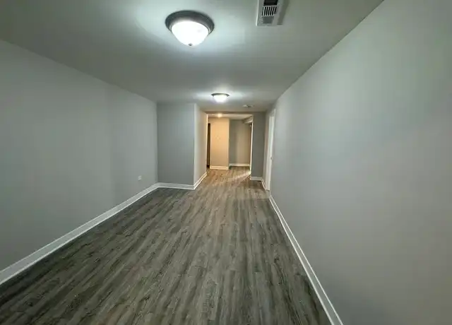 Property at 6830 S Michigan Ave Unit 1, Chicago, IL, 60637, 3 beds, 2 baths, [object Object]