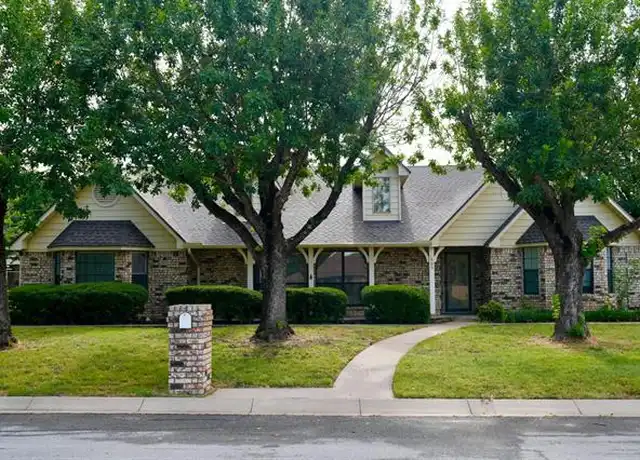 Property at 405 S Denton Ave, Justin, TX, 76247, 4 beds, 3.5 baths, [object Object]