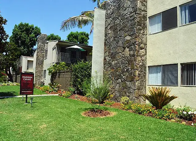 Photo of 530 S Madison Ave, Pasadena, CA 91101