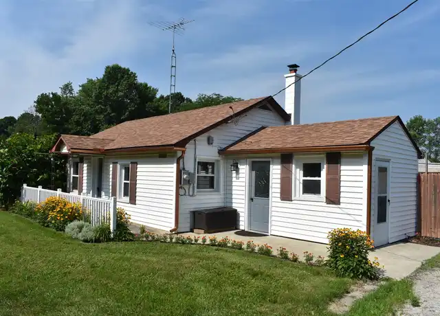 Property at 12790 Dennison Rd, Milan, MI, 48160, 2 beds, 1 bath, [object Object]