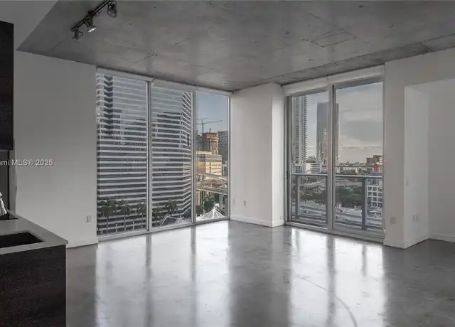Property at 151 SE 1st St #811, Miami, FL, 33131, 2 beds, 2 baths, [object Object]
