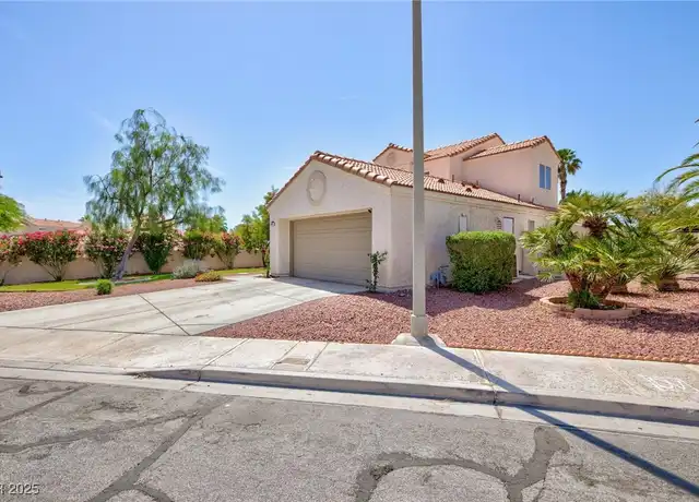 Property at 9817 Dardanelle Ct, Las Vegas, NV, 89117, 4 beds, 2.5 baths, [object Object]