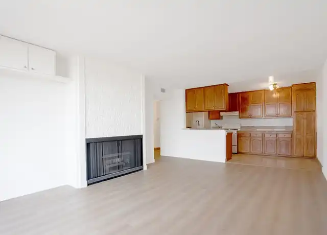 Property at 421 La Fayette Park Pl, Los Angeles, CA, 90057, 1 bed, 1 bath, [object Object]