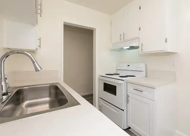 Property at Presidential Towers on 3rd - 3100 W 3rd St, Los Angeles, CA, 90020, 1 bed, 1 bath, [object Object]
