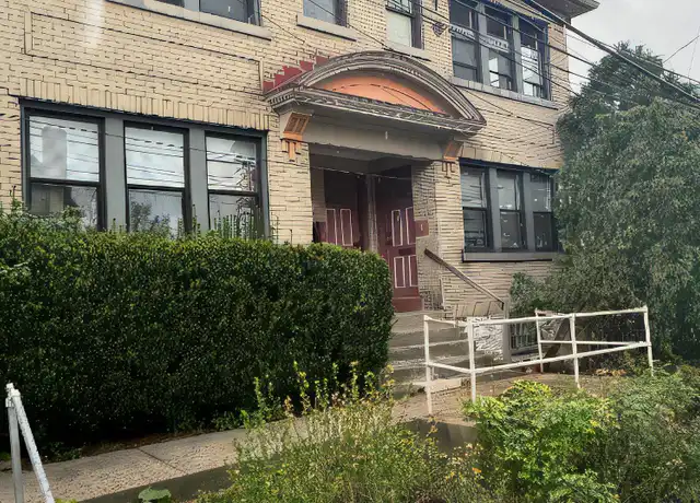 Property at 2809-2811 Neeld Ave, Pittsburgh, PA, 15216, 1 bed, 1 bath, [object Object]