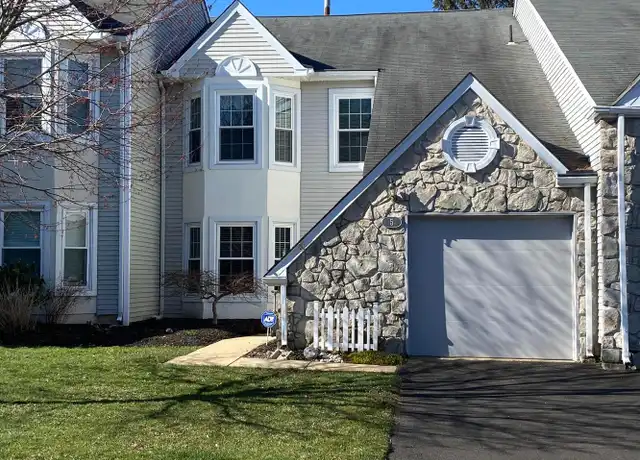 Property at 5 Kanon Ct, Newtown, PA, 18940, 3 beds, 2.5 baths, [object Object]