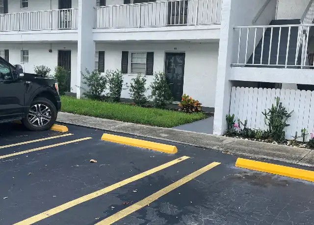 Property at 202 47th Avenue Dr W #133, Bradenton, FL, 34207, 1 bed, 1 bath, [object Object]