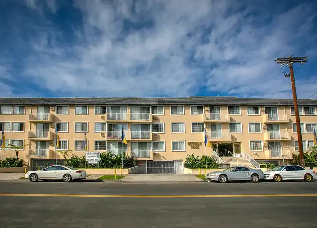 Property at Beverly Heliotrope Towers - 421 N Heliotrope Dr, Los Angeles, CA, 90004, 1 bed, 1 bath, [object Object]