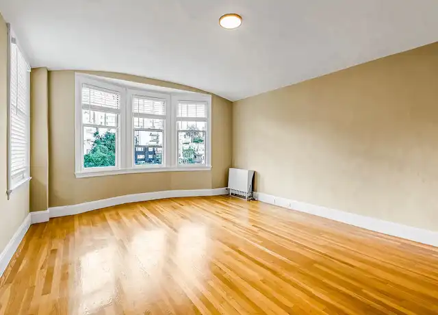 Property at 2222 Leavenworth St, San Francisco, CA, 94133, 0-2 beds, 1-2 bath, Contact for Price