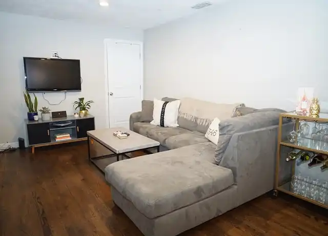 Property at 90 Prince St #2, Boston, MA, 02113, 2 beds, 1 bath, [object Object]