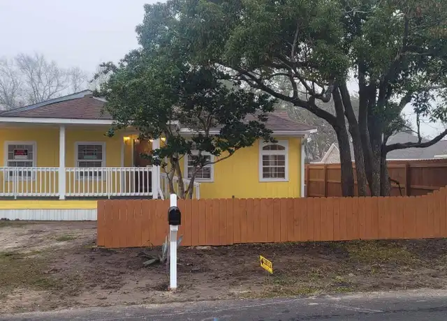 Property at 734 N Nicholson Ave, Long Beach, MS, 39560, 3 beds, 1 bath, [object Object]