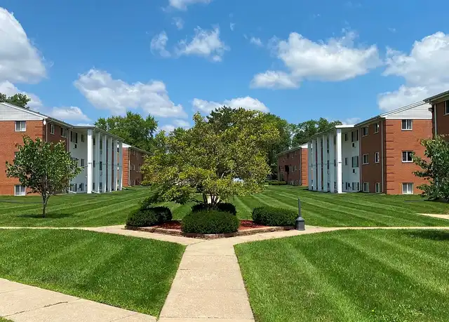 Property at Old Orchard Apartments - 4330 Keller Rd, Holt, MI, 48842, 1 bed, 1 bath, [object Object]