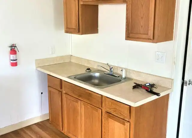 Property at 171 Garden St Unit 3, Pawtucket, RI, 02860, 1 bed, 1 bath, [object Object]