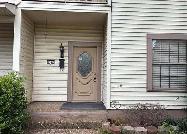 Property at 1402 Creswell Ave, Shreveport, LA, 71101, 2 beds, 1.5 baths, [object Object]