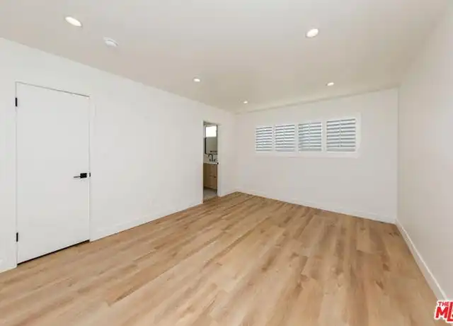 Property at 610 S Orlando Ave Unit 304, Beverly Hills, CA, 90211, 2 beds, 2 baths, [object Object]