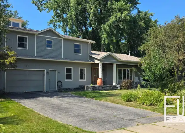 Property at 185 Crescent Beach Dr, Burlington, VT, 05408, 5 beds, 3 baths, [object Object]