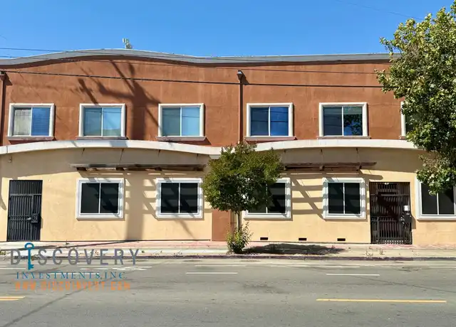 Property at 1488 14th St Unit C, Oakland, CA, 94607, 1 bed, 1 bath, [object Object]