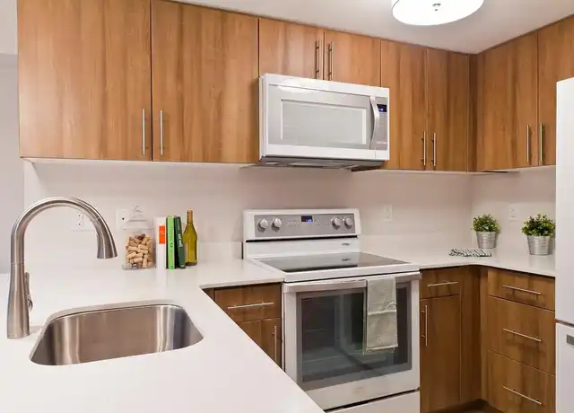 Property at Trinity Row - 2027 Arch St, Philadelphia, PA, 19103, 1 bed, 1 bath, [object Object]