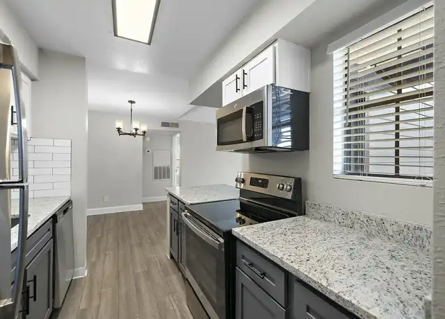 Property at 6Ten at Med Center Apartments - 2701 W Bellfort Blvd, Houston, TX, 77054, 1-2 bed, 1-2 bath, [object Object]
