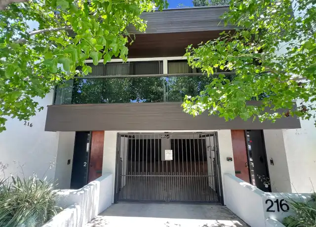Property at 216 Quincy Ave #3, Long Beach, CA, 90803, 3 beds, 2.5 baths, [object Object]