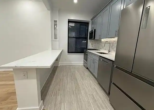 Property at 151 E 81st St Unit 3F, New York, NY, 10028, 3 beds, 1 bath, [object Object]