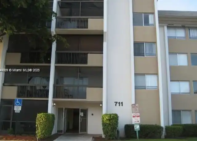 Property at 711 N Pine Island Rd #410, Plantation, FL, 33324, 1 bed, 1.5 baths, [object Object]