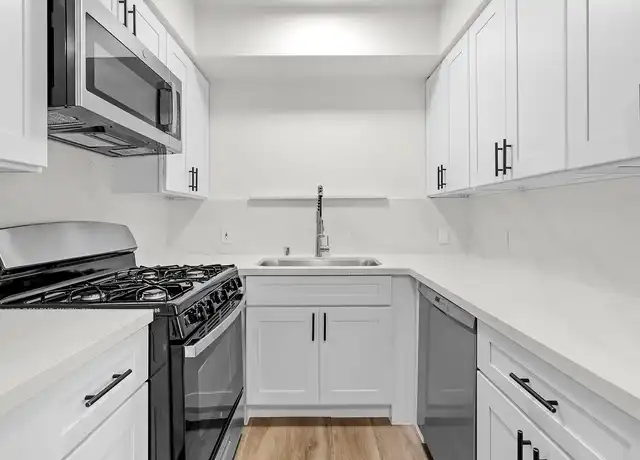 Property at 7825 Manchester - 7825 W Manchester Ave, Playa del Rey, CA, 90293, 0-1 beds, 1 bath, [object Object]