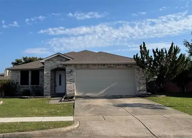 Property at 1712 Silverwood Ln, Little Elm, TX, 75068, 3 beds, 2 baths, [object Object]