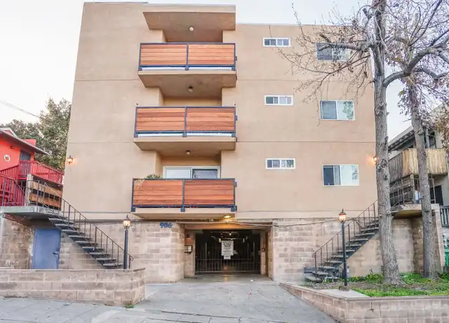 Property at 986 Warren St Unit T301, Hayward, CA, 94541, 2 beds, 1 bath, [object Object]