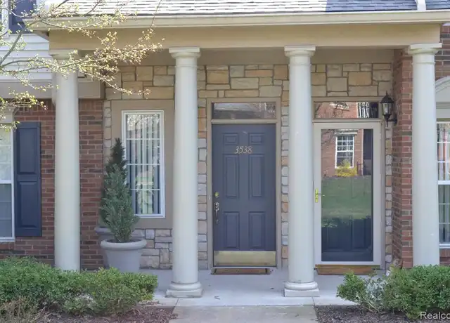Property at 3538 Oakmonte Blvd, Rochester, MI, 48306, 2 beds, 2 baths, [object Object]