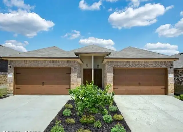 Property at 212 Stacy Ln, Canyon Lake, TX, 78130, 3 beds, 2 baths, [object Object]
