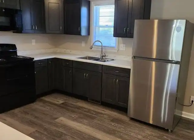 Property at 1340 Old Ebenezer Rd, Florence, SC, 29501, 3 beds, 2 baths, [object Object]
