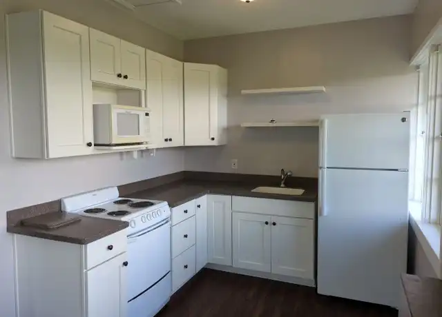 Property at 1 Clearview Ave Apt B, Chattanooga, TN, 37404, 1 bed, 1 bath, [object Object]