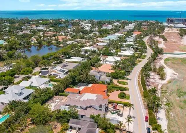 Property at 650 S Golf Dr, Naples, FL, 34102, 3 beds, 3 baths, [object Object]
