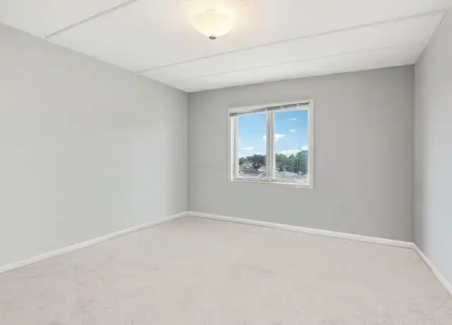 Property at 4534 N Cumberland Ave, Harwood Heights, IL, 60656, 1 bed, 1 bath, [object Object]